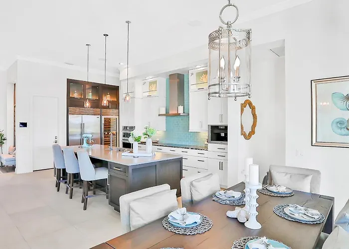 Island Estate Waterfront Holiday home *