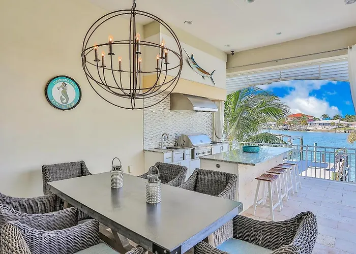 Holiday home Island Estate Waterfront Clearwater Beach